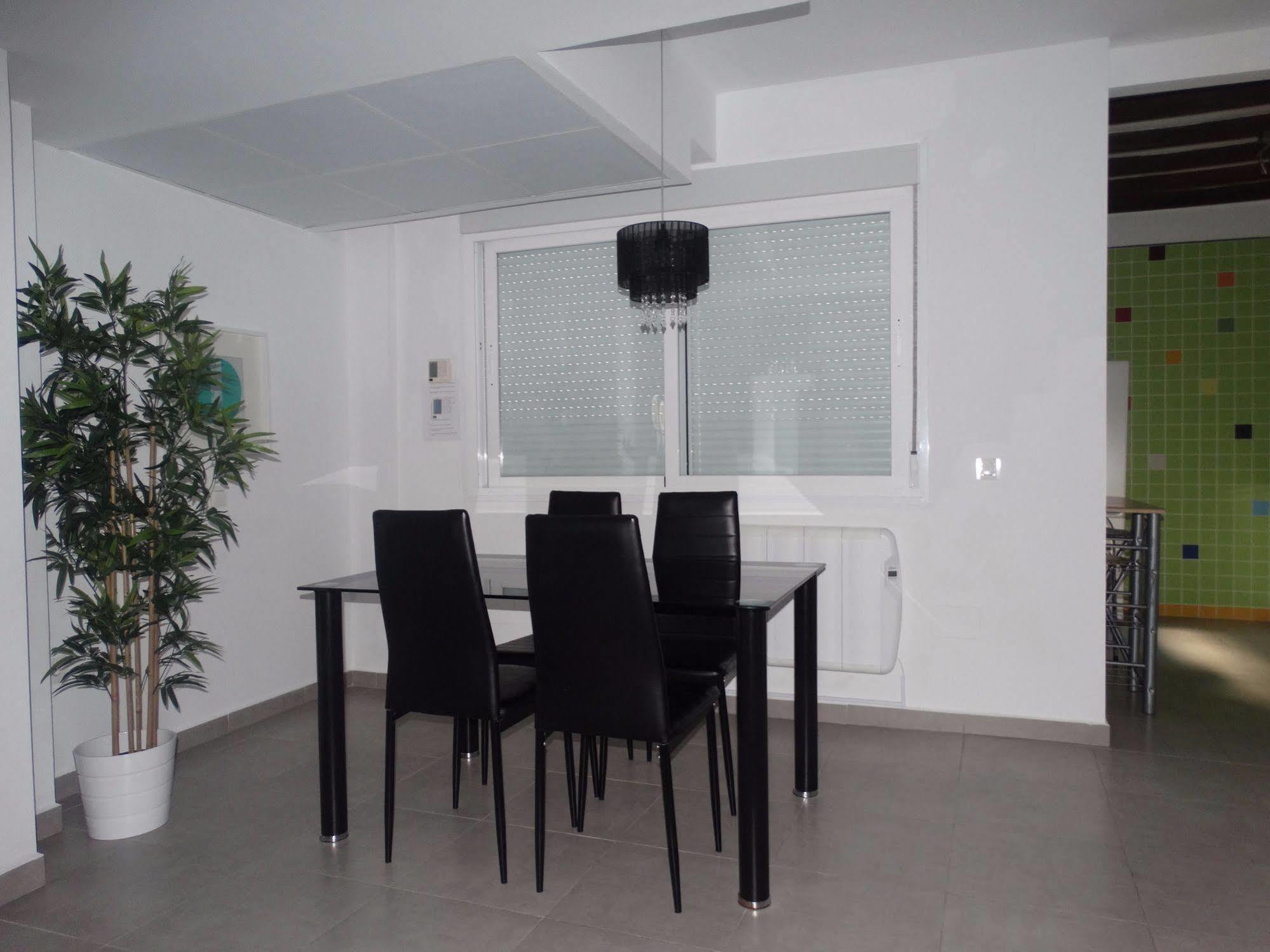 Malaga Apartamentos - Nuno Gomez, 24 Kültér fotó