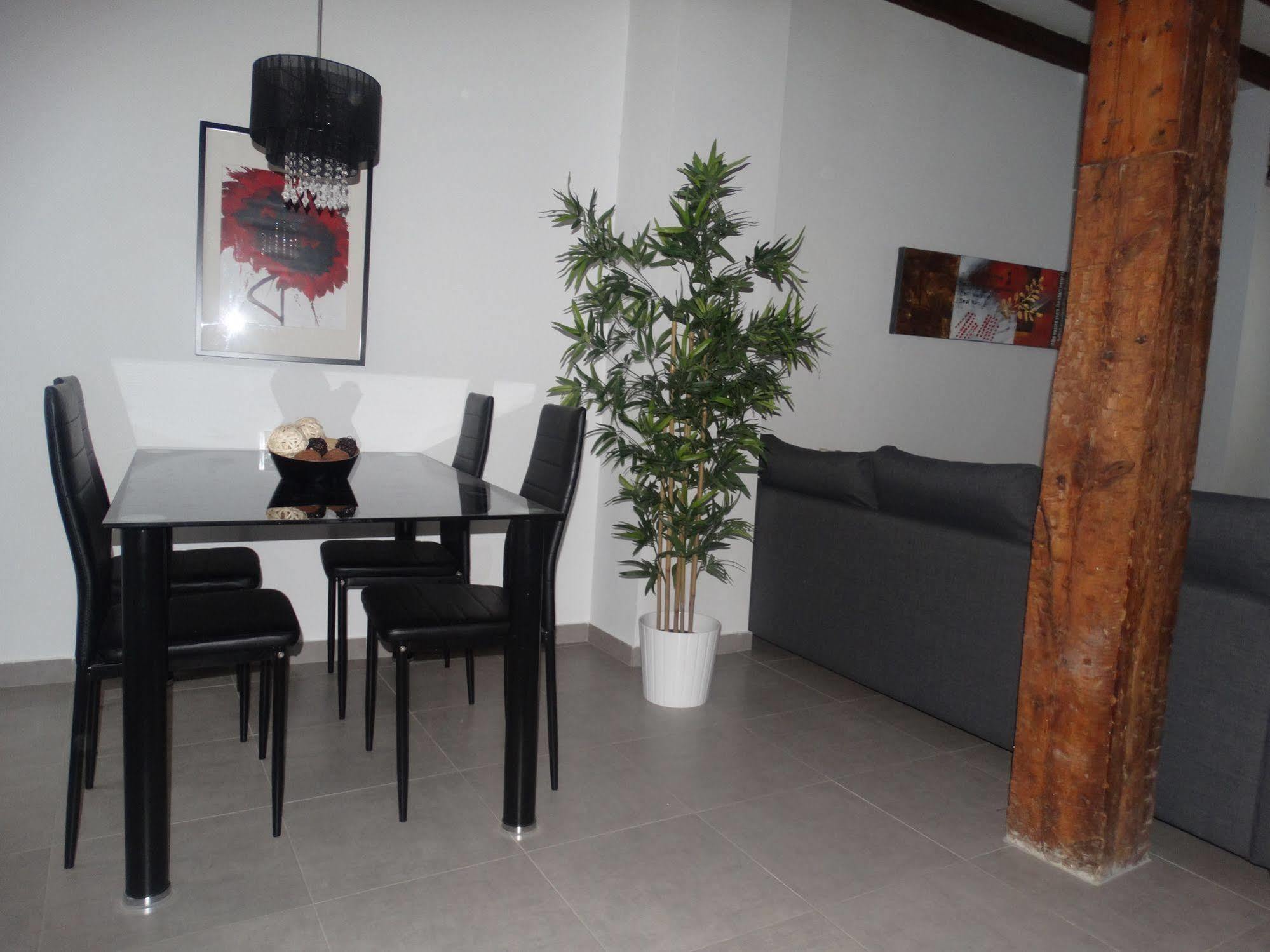 Malaga Apartamentos - Nuno Gomez, 24 Kültér fotó