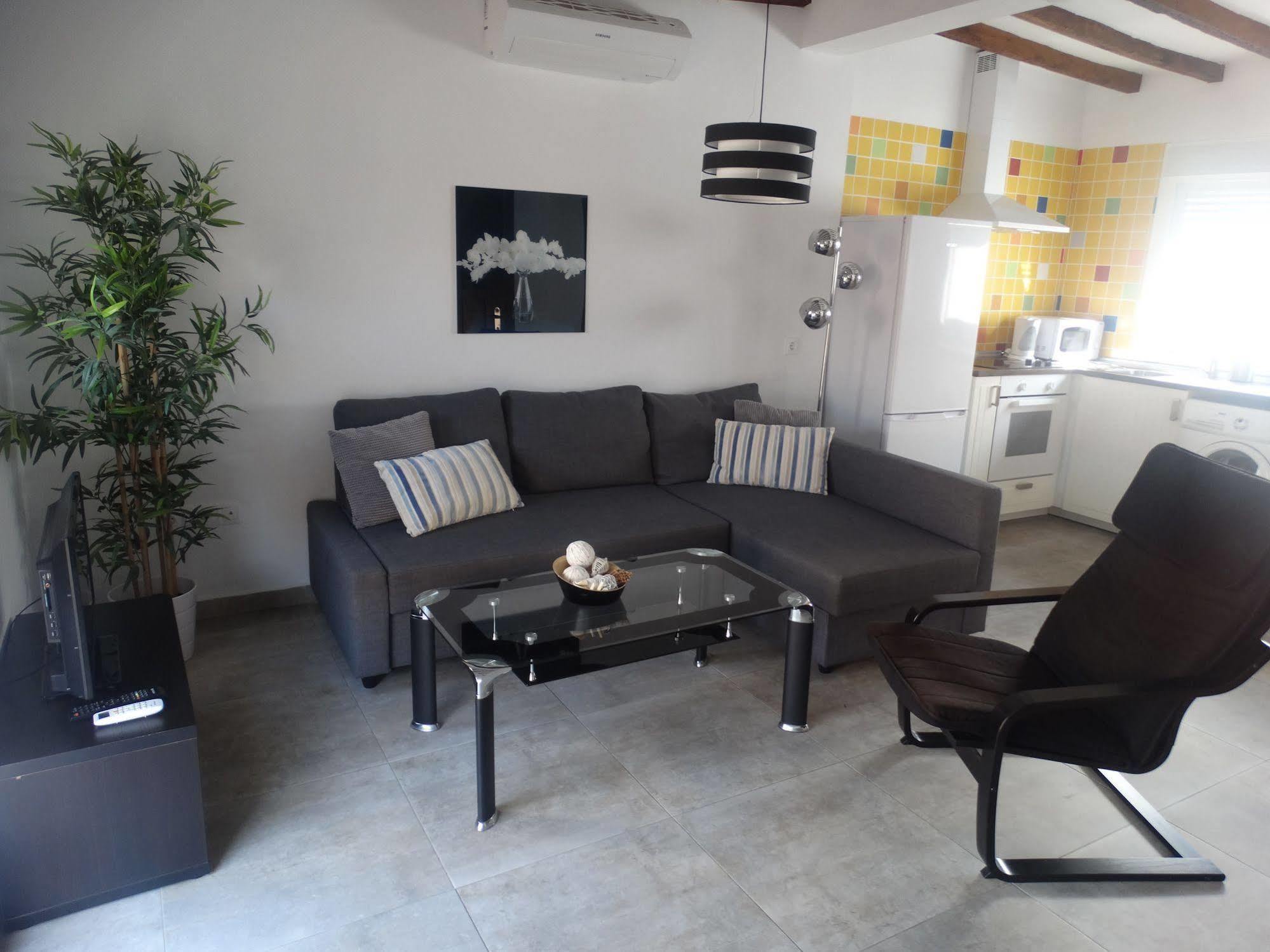 Malaga Apartamentos - Nuno Gomez, 24 Kültér fotó
