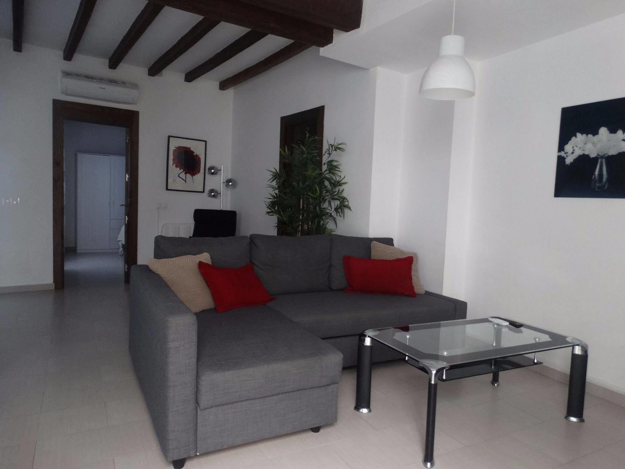 Malaga Apartamentos - Nuno Gomez, 24 Kültér fotó