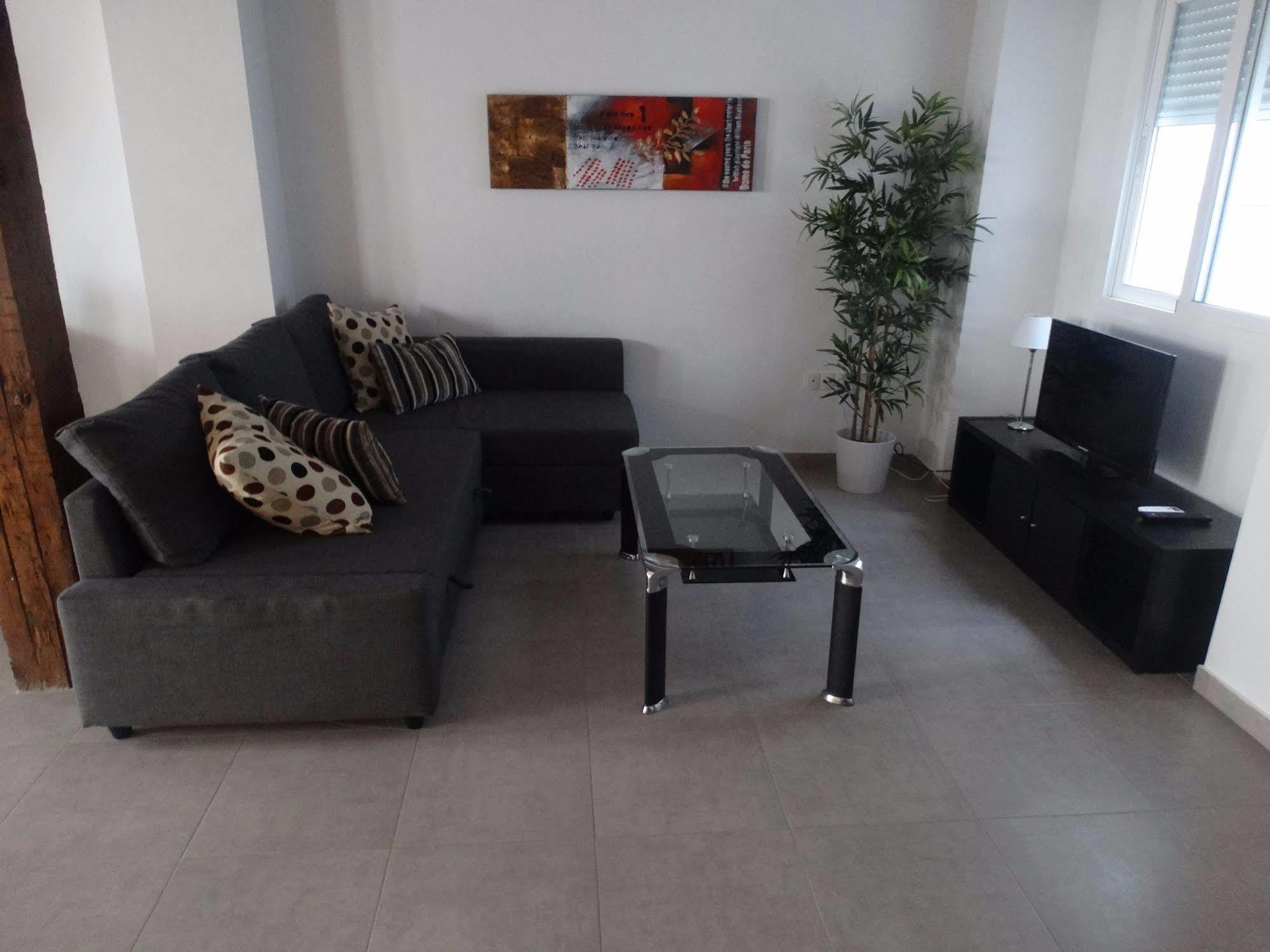 Malaga Apartamentos - Nuno Gomez, 24 Kültér fotó