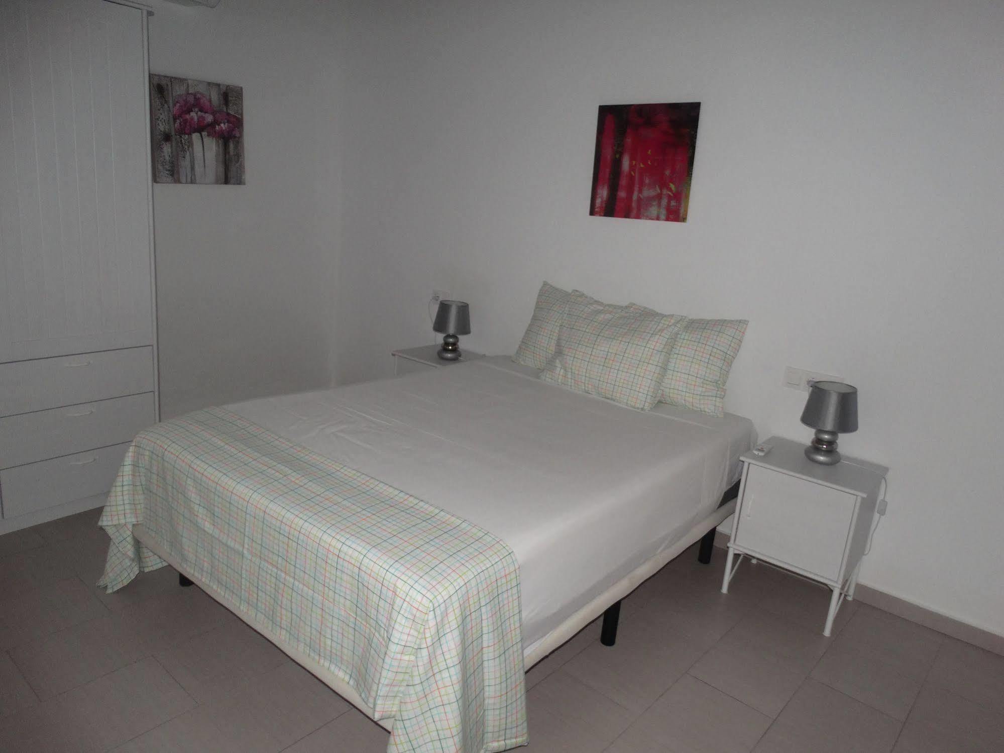 Malaga Apartamentos - Nuno Gomez, 24 Kültér fotó